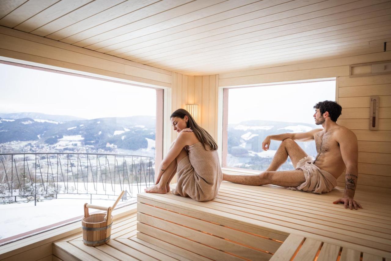 Fernblick Hotel Sankt Corona am Wechsel Bagian luar foto